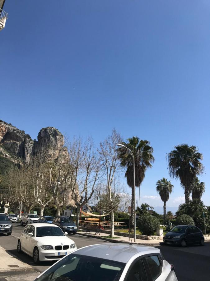 B E B Riviera Di Levante Terracina Kültér fotó