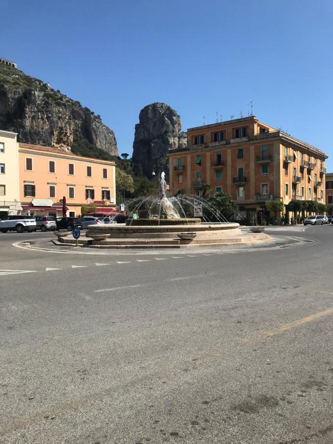 B E B Riviera Di Levante Terracina Kültér fotó
